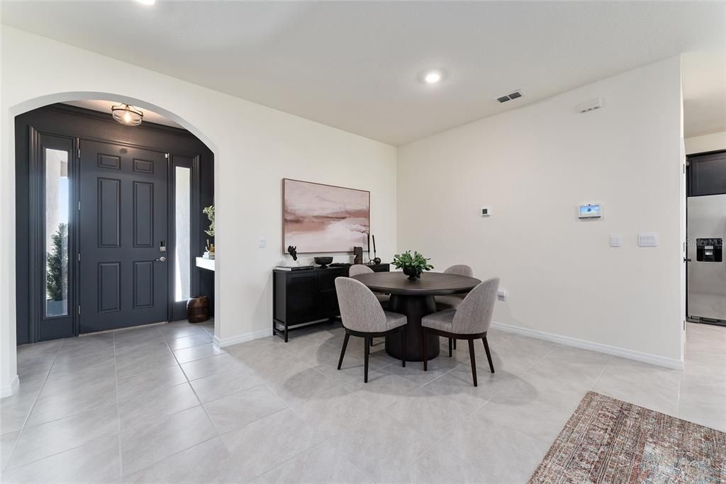 Dining room, Interior, Recessed Lighting
