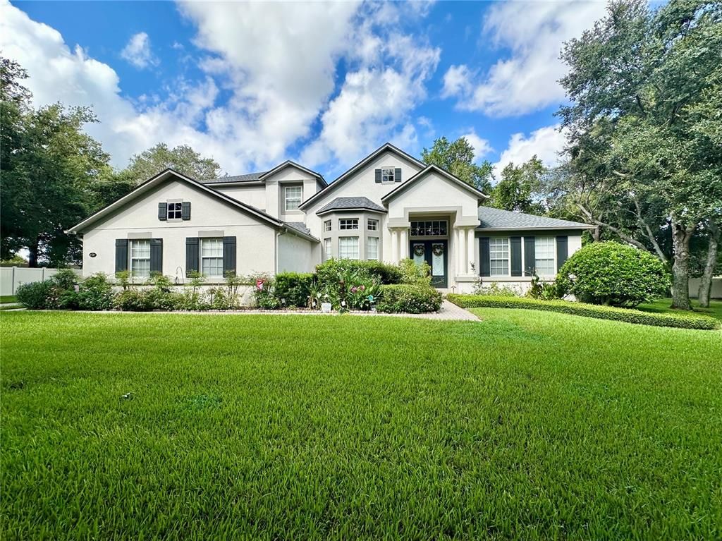 Backyard, Exterior, Facade, Farmhouse