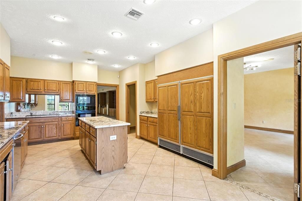 Interior, Kitchen, Recessed Lighting