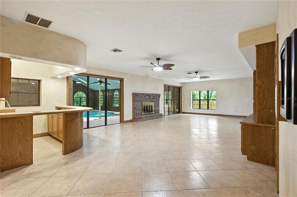 Empty room, Fireplace, Interior, Kitchen, Recessed Lighting