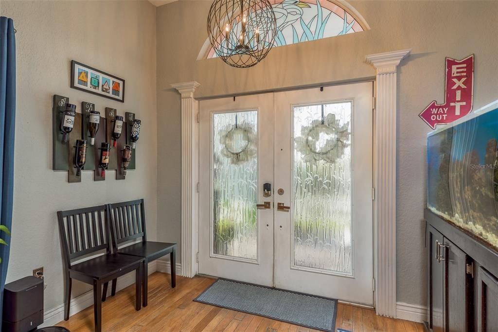 Chandelier, Interior, Wood Texture Flooring