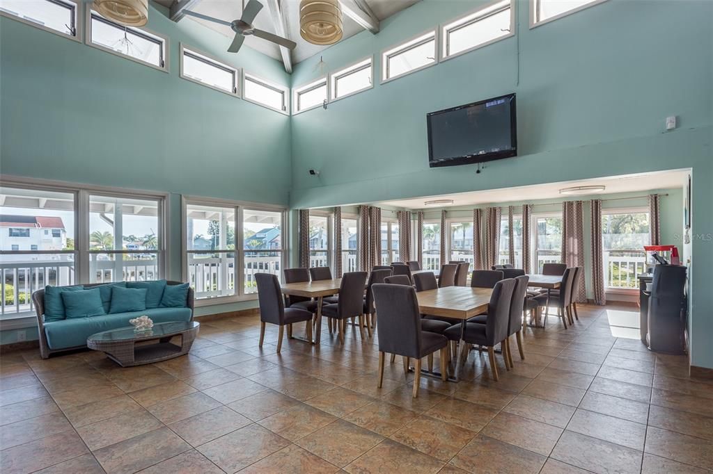 Dining room, Interior