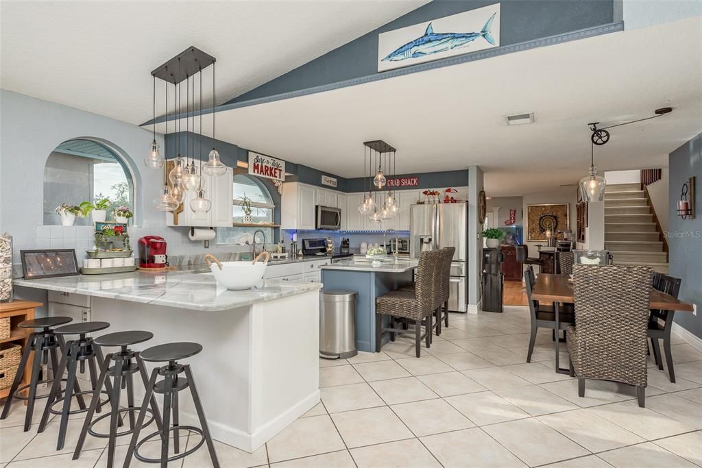 Dining room, Interior, Kitchen, Pendant Lights