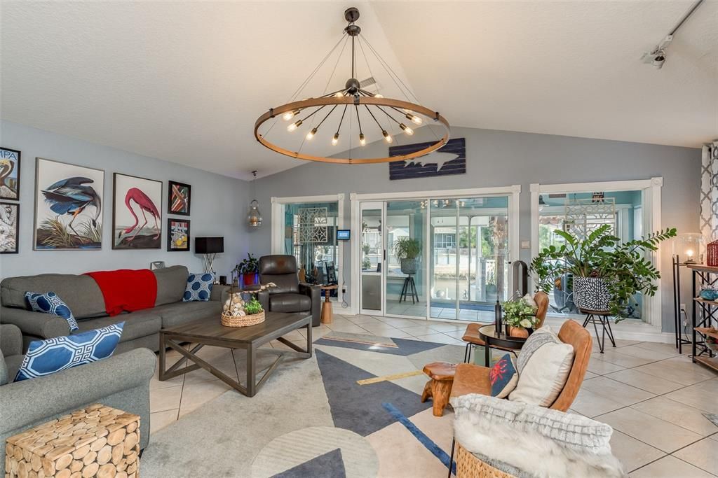 Interior, Living room, Pendant Lights