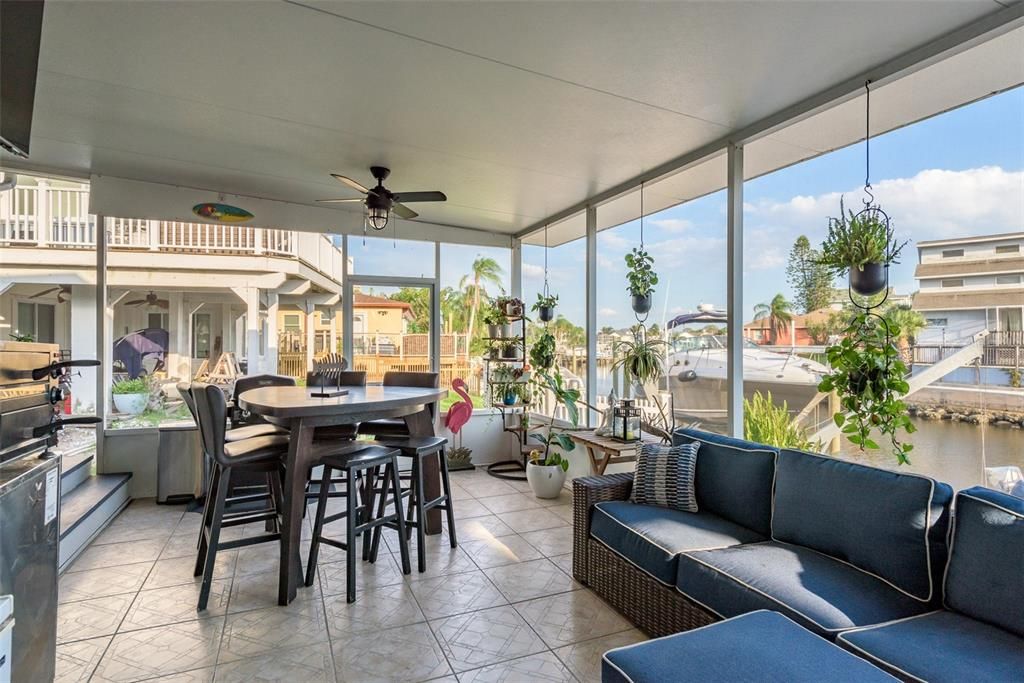 Dining room, Interior, Living room, Sun Room, Water