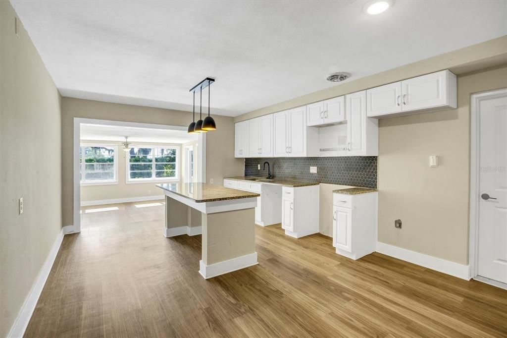 Interior, Kitchen, Pendant Lights, Recessed Lighting, Wood Texture Flooring