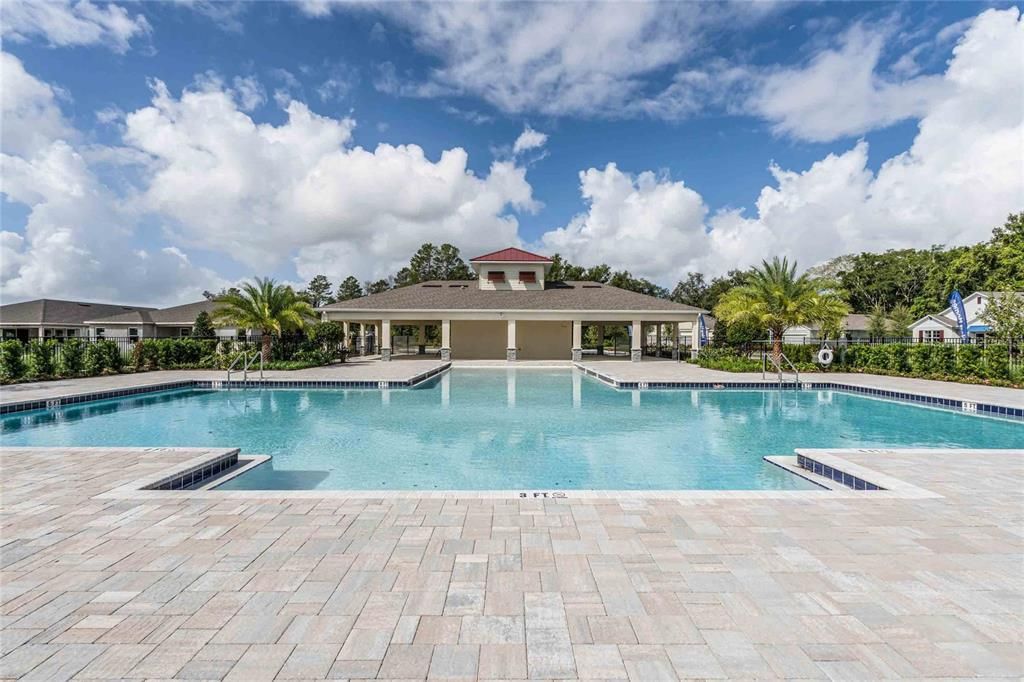 Exterior, Pool