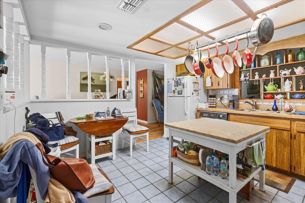 Dining room, Interior, Kitchen