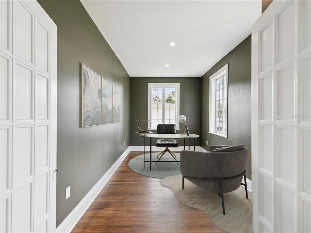 Home Office, Interior, Recessed Lighting, Wood Texture Flooring