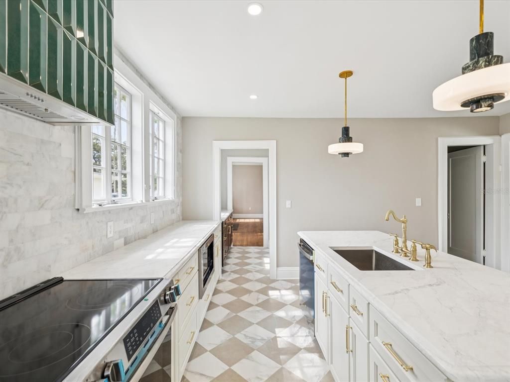 Interior, Pendant Lights, Recessed Lighting