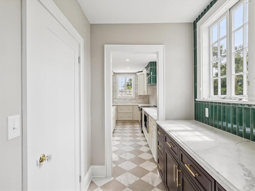 Interior, Kitchen, Recessed Lighting
