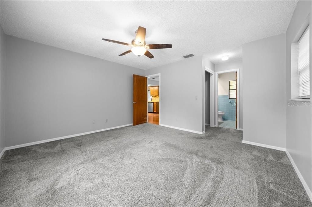 Bathroom, Empty room, Interior