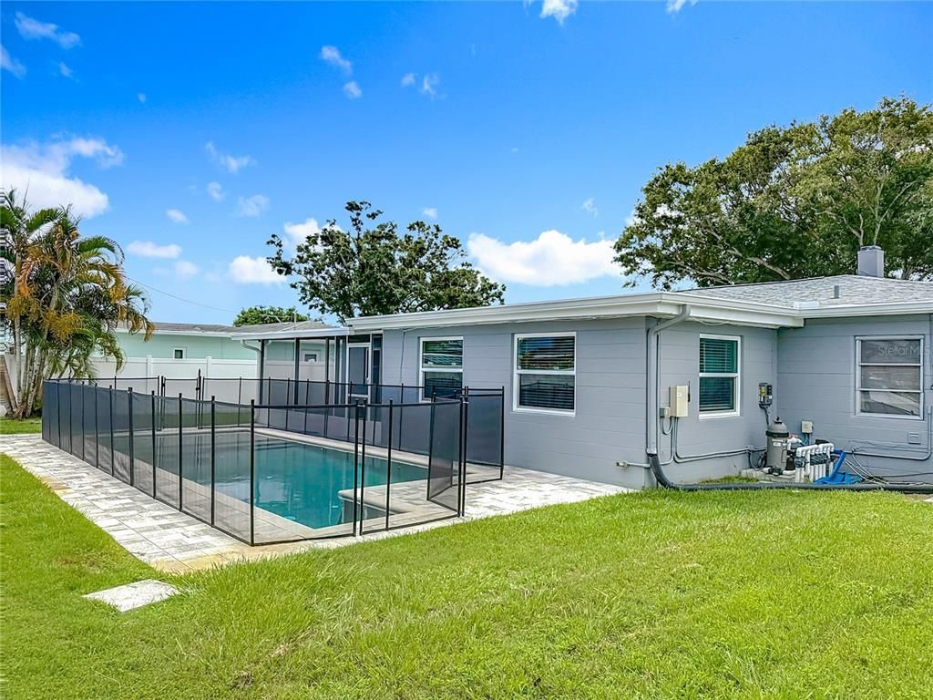 Backyard, Exterior, Pool