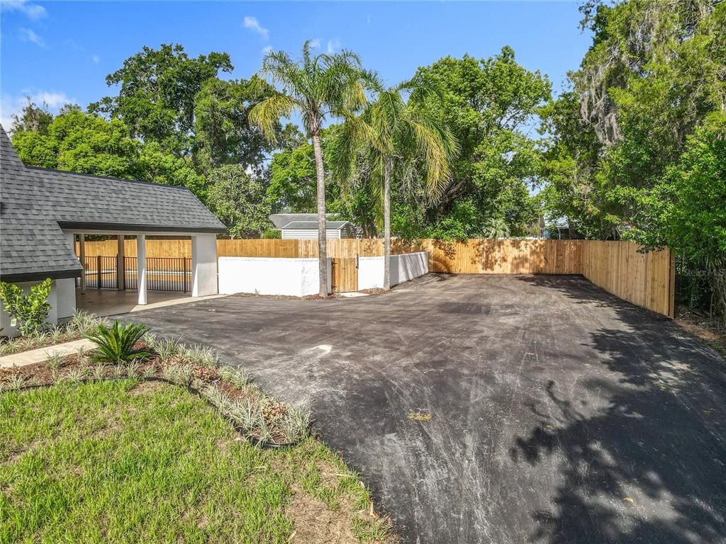 Backyard, Exterior