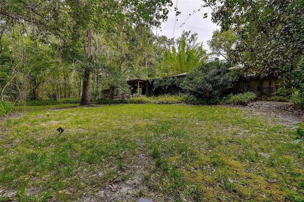 Backyard, Exterior