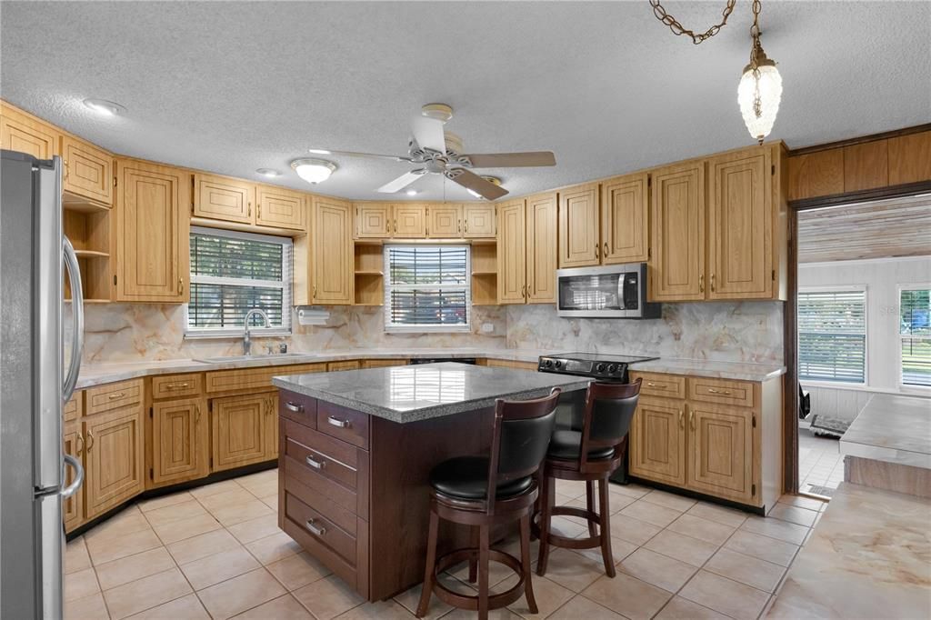 Interior, Kitchen, Recessed Lighting