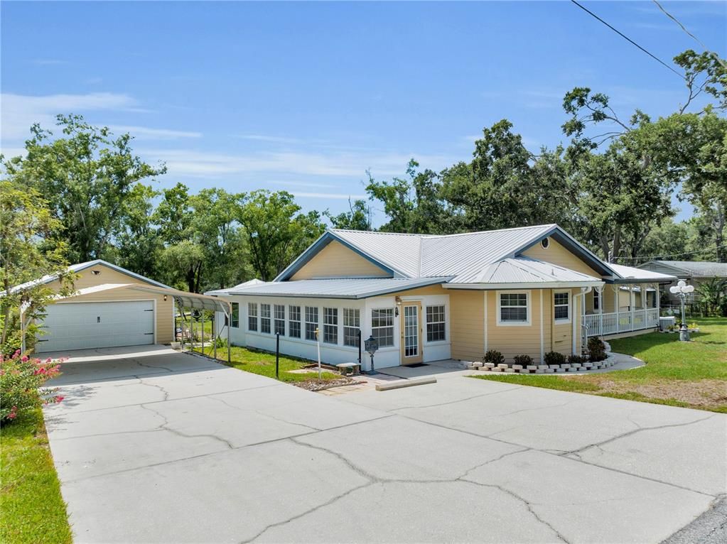 Backyard, Detached Garage, Exterior
