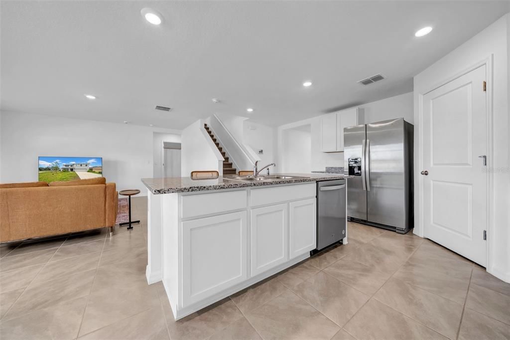 Interior, Kitchen, Living room, Recessed Lighting, Stainless Steel Appliances