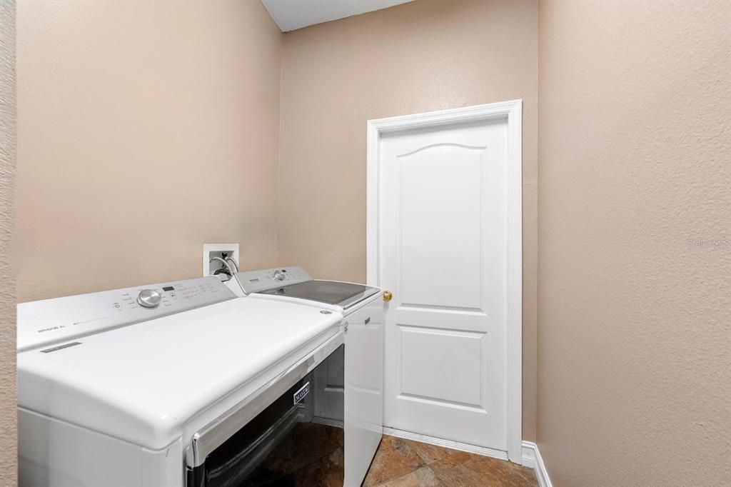 Interior, Washer