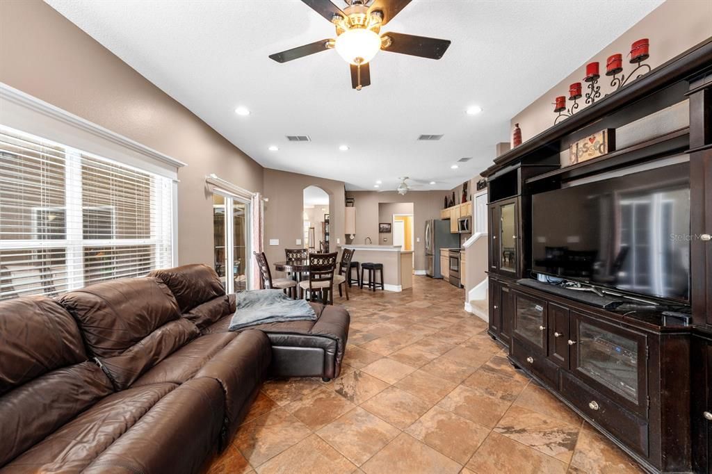 Dining room, Interior, Kitchen, Living room, Recessed Lighting