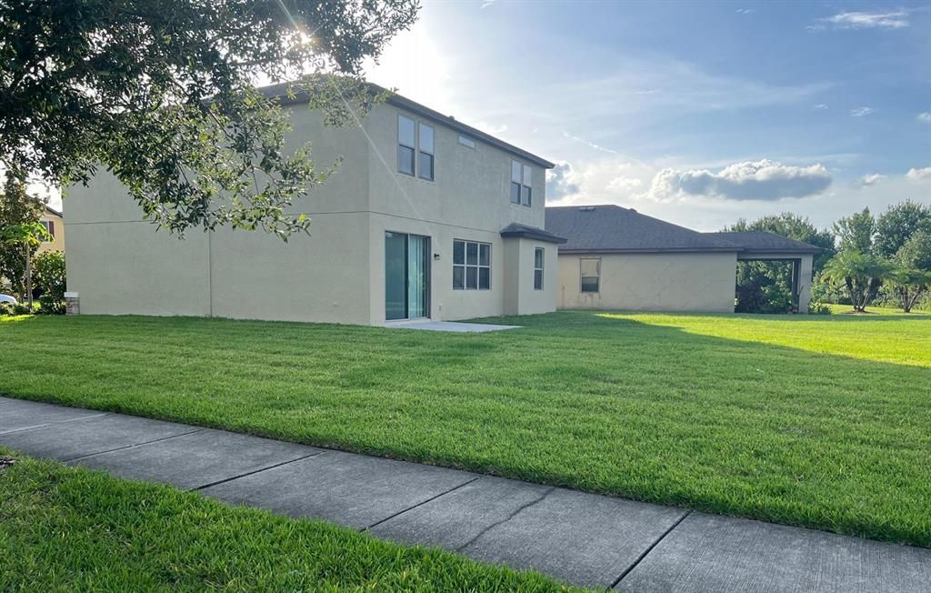 Backyard, Exterior