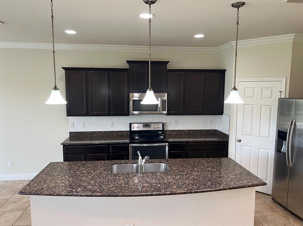 Interior, Kitchen, Pendant Lights, Recessed Lighting, Stainless Steel Appliances