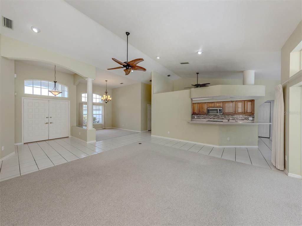 Chandelier, Empty room, Interior, Kitchen, Pendant Lights, Recessed Lighting