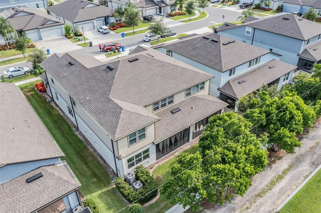 Exterior, Drone