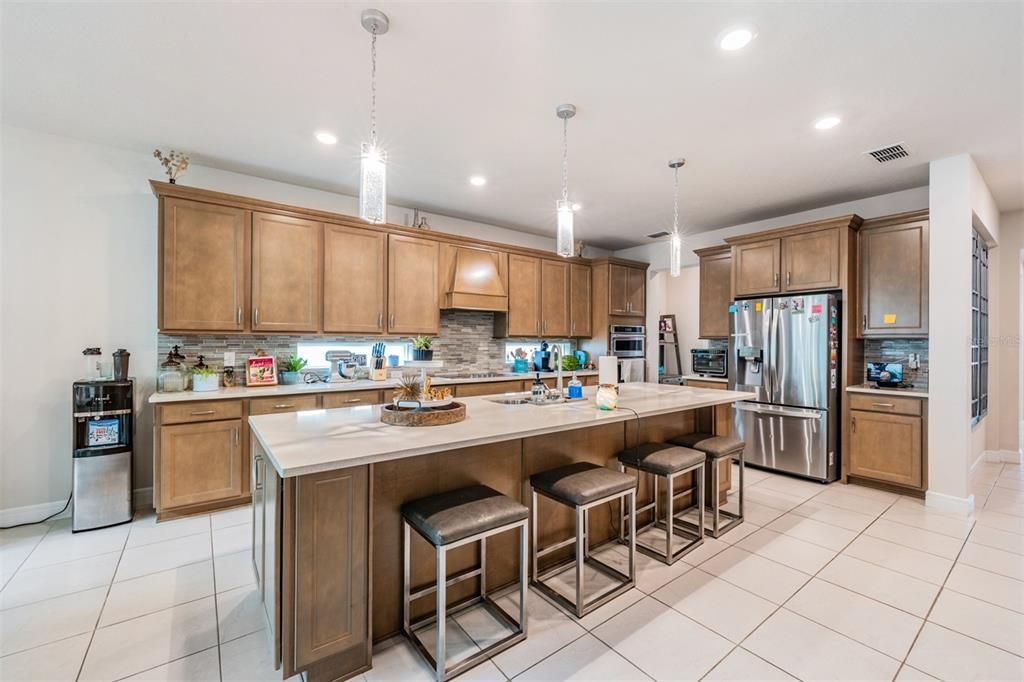 Interior, Kitchen, Pendant Lights, Recessed Lighting, Stainless Steel Appliances