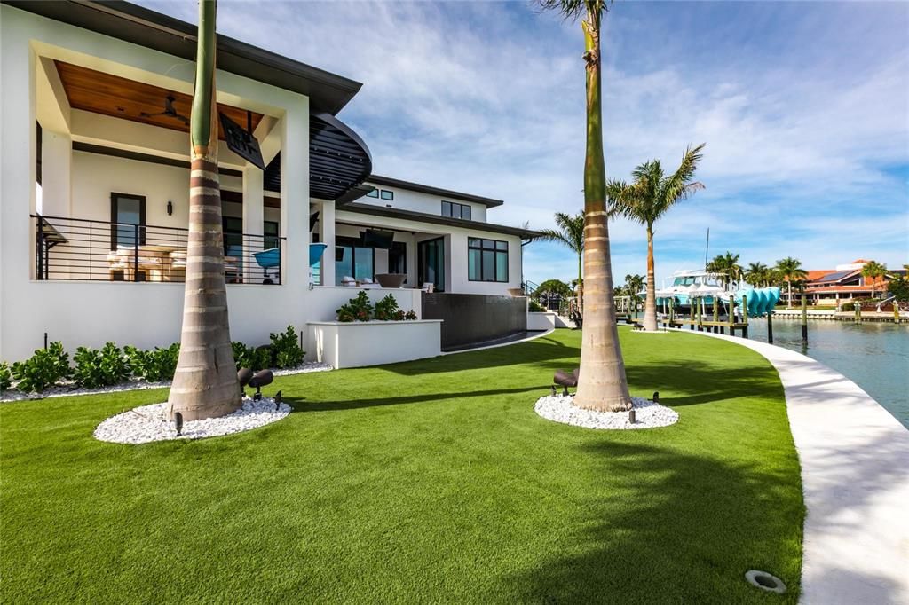 Backyard, Exterior, Water