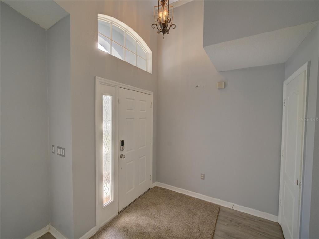 Chandelier, Interior, Wood Texture Flooring