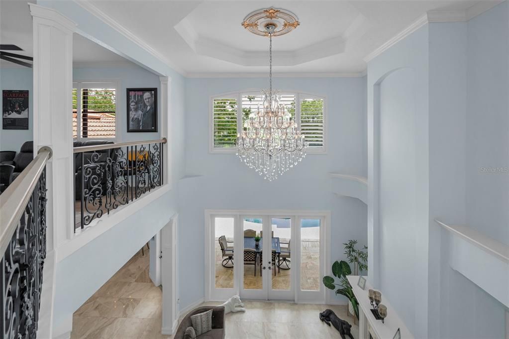 Chandelier, Interior
