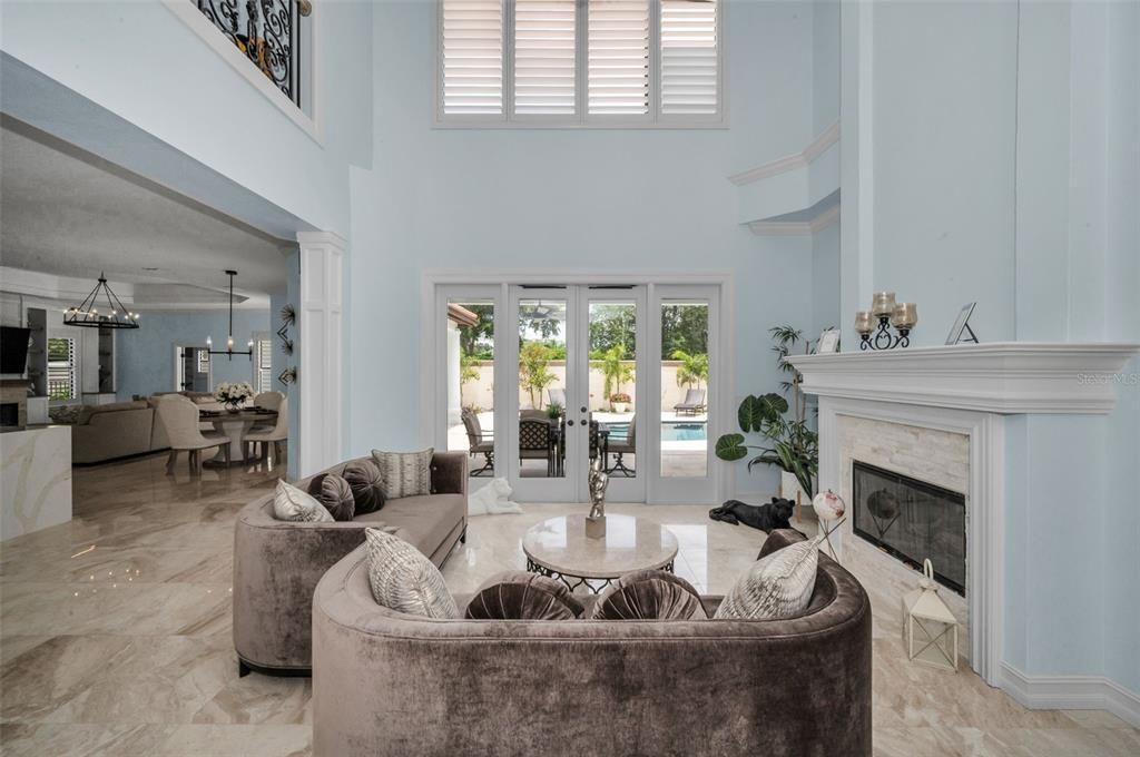 Chandelier, Dining room, Fireplace, Interior, Living room, Pendant Lights