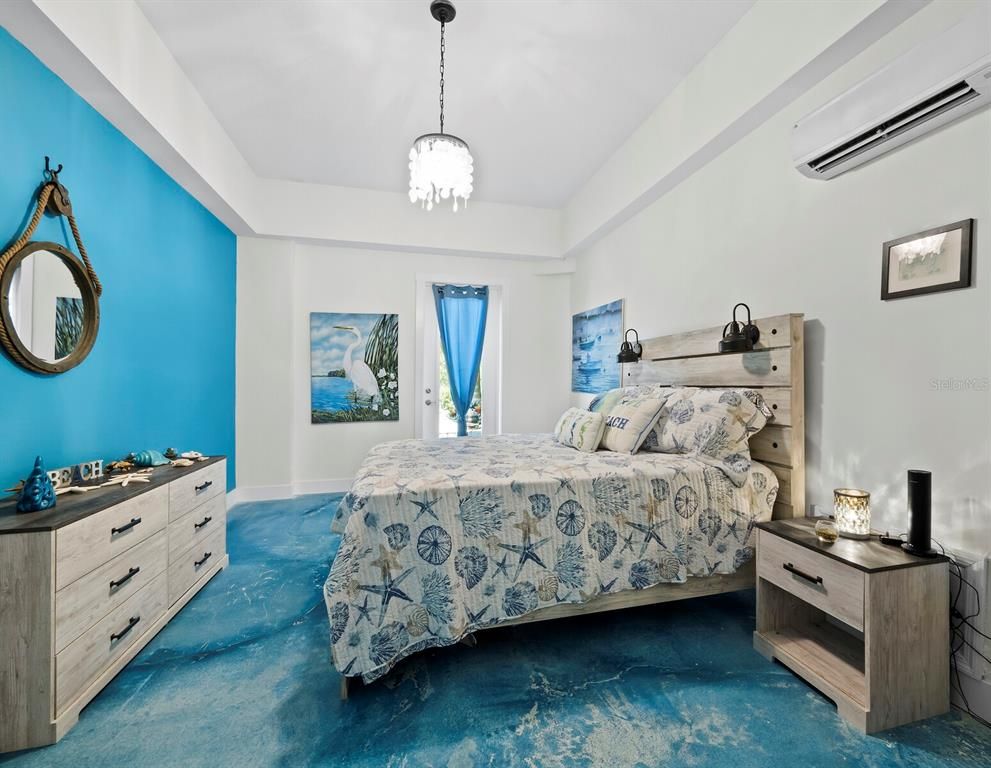 Bedroom, Interior, Pendant Lights