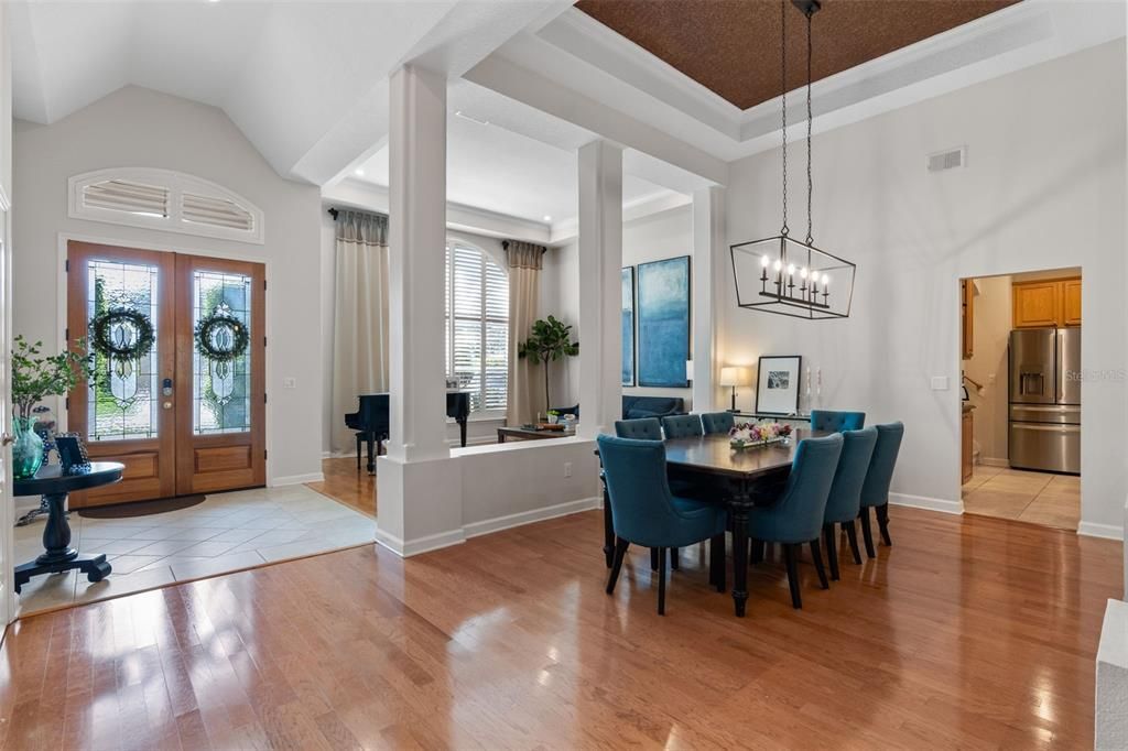Chandelier, Dining room, Interior, Kitchen, Pendant Lights, Stainless Steel Appliances, Wood Texture Flooring