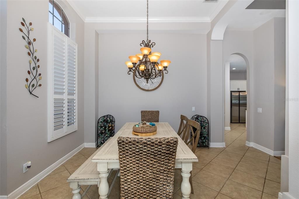 Chandelier, Dining room, Interior