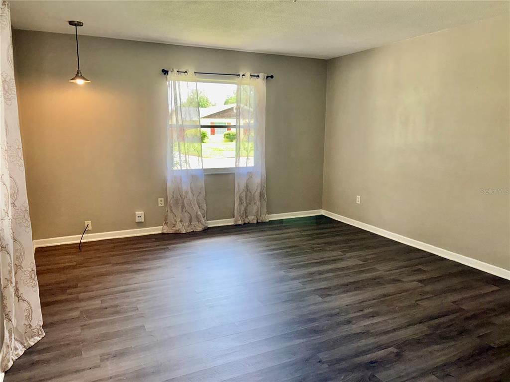 Empty room, Interior, Pendant Lights, Wood Texture Flooring