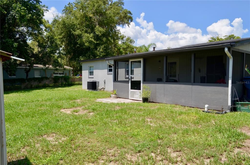 Backyard, Exterior