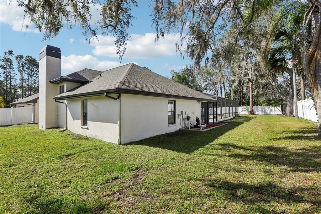 Backyard, Exterior