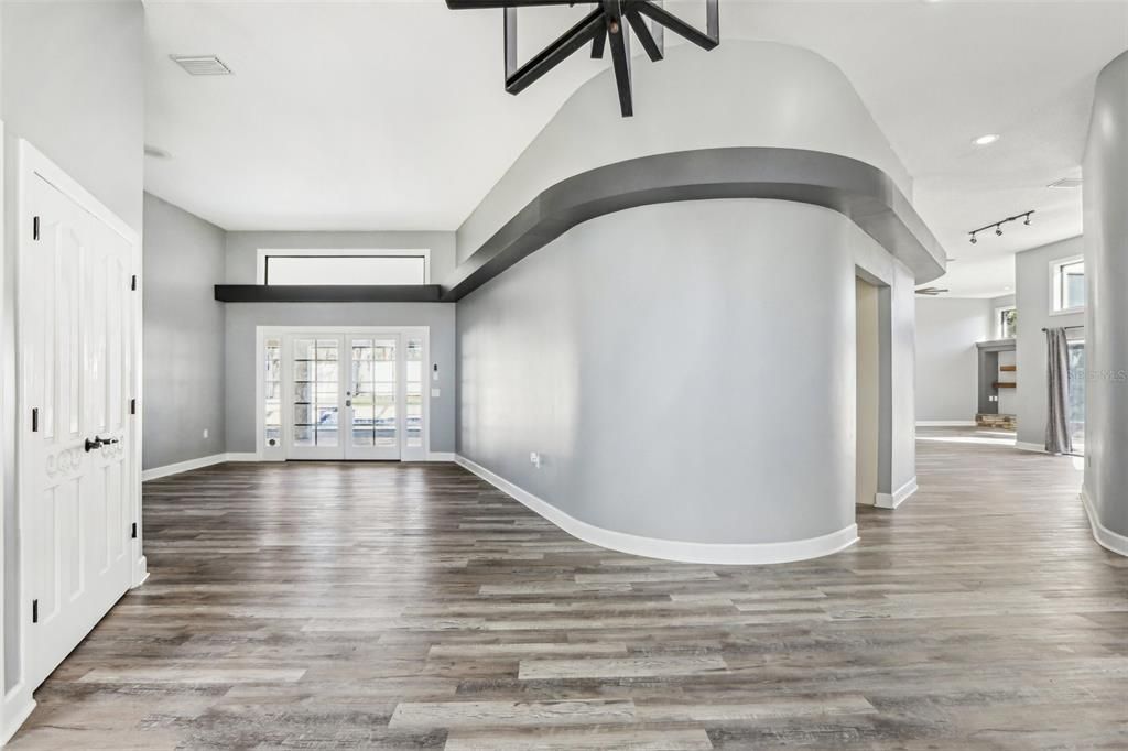 Interior, Recessed Lighting, Wood Texture Flooring