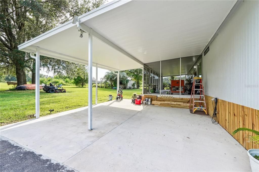 Exterior, Sun Room