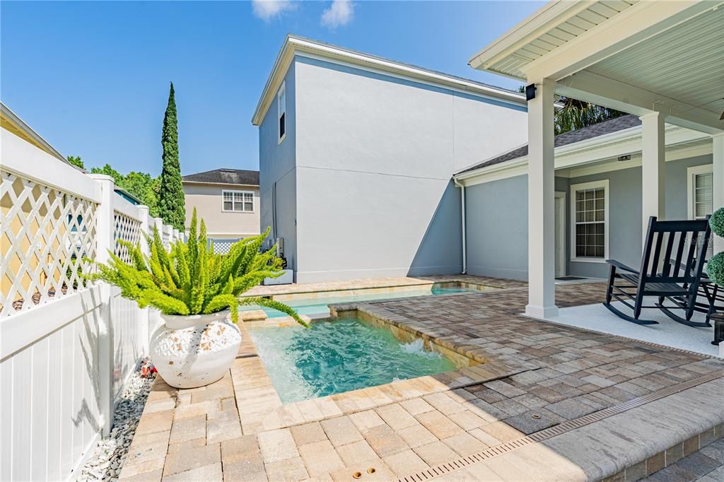 Exterior, Pool
