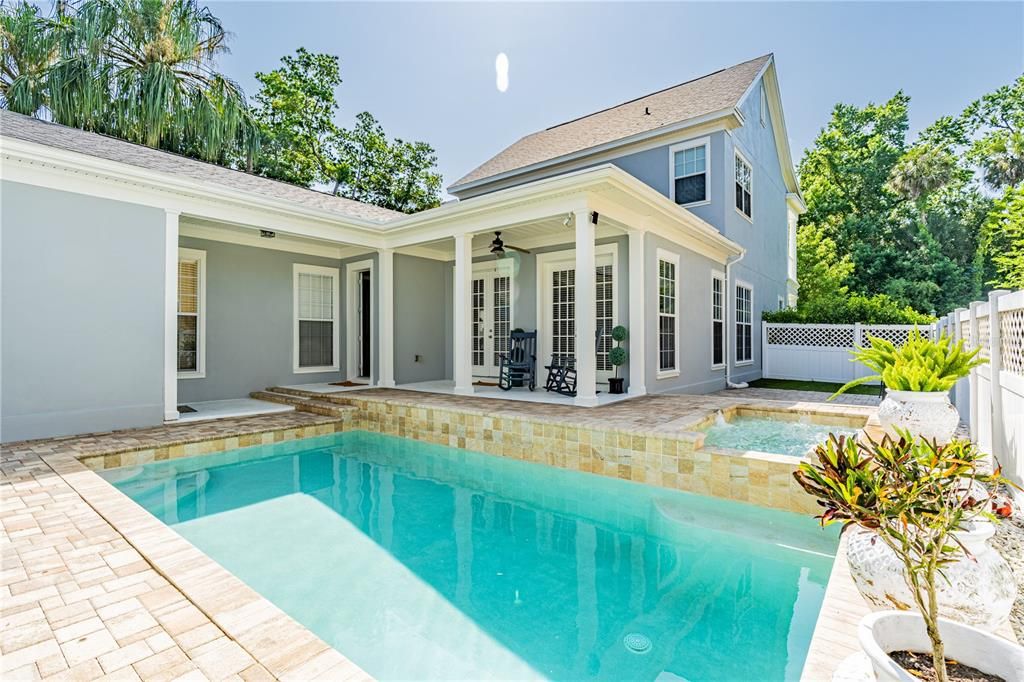Exterior, Pool