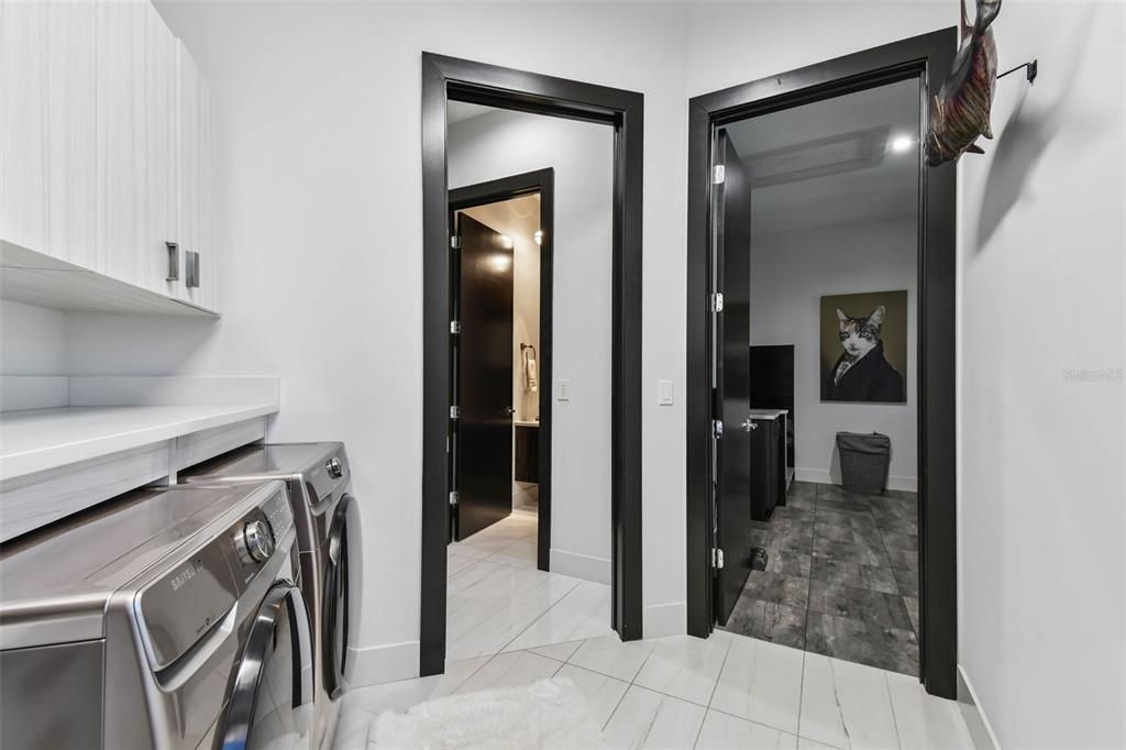 Interior, Washer