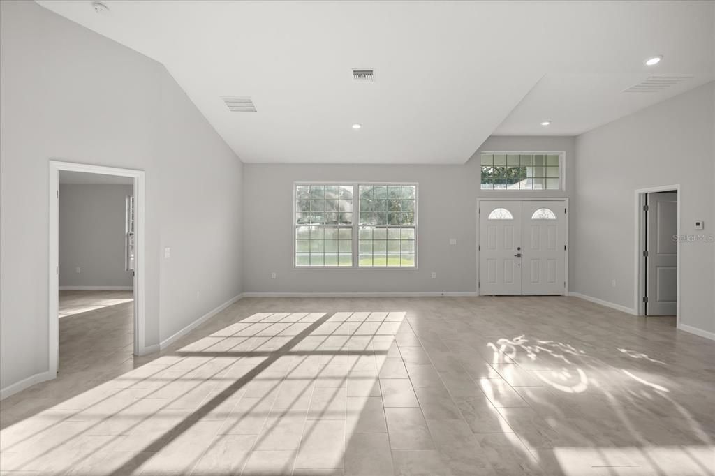Empty room, Interior, Recessed Lighting