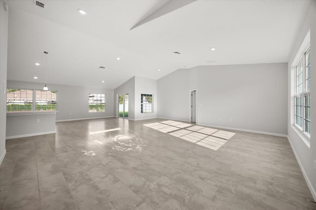 Empty room, Interior, Pendant Lights, Recessed Lighting
