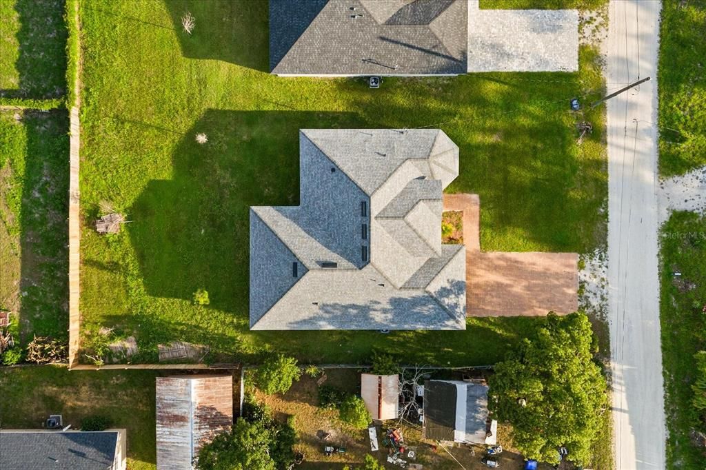 Exterior, Drone