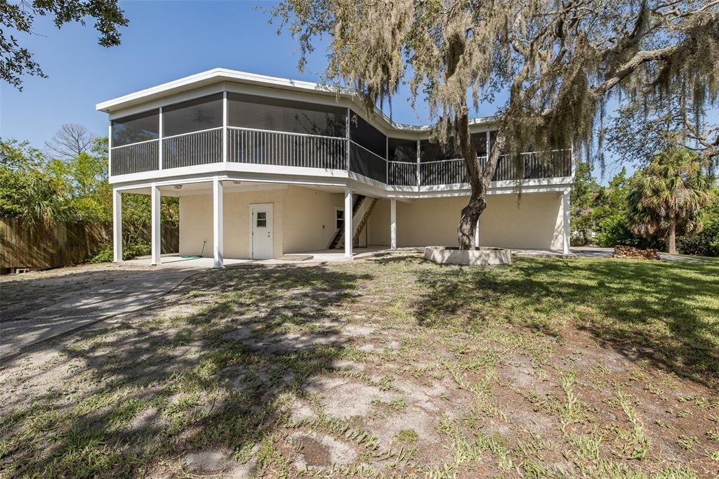 Backyard, Exterior