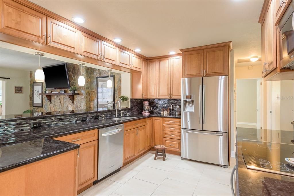 Interior, Kitchen, Recessed Lighting