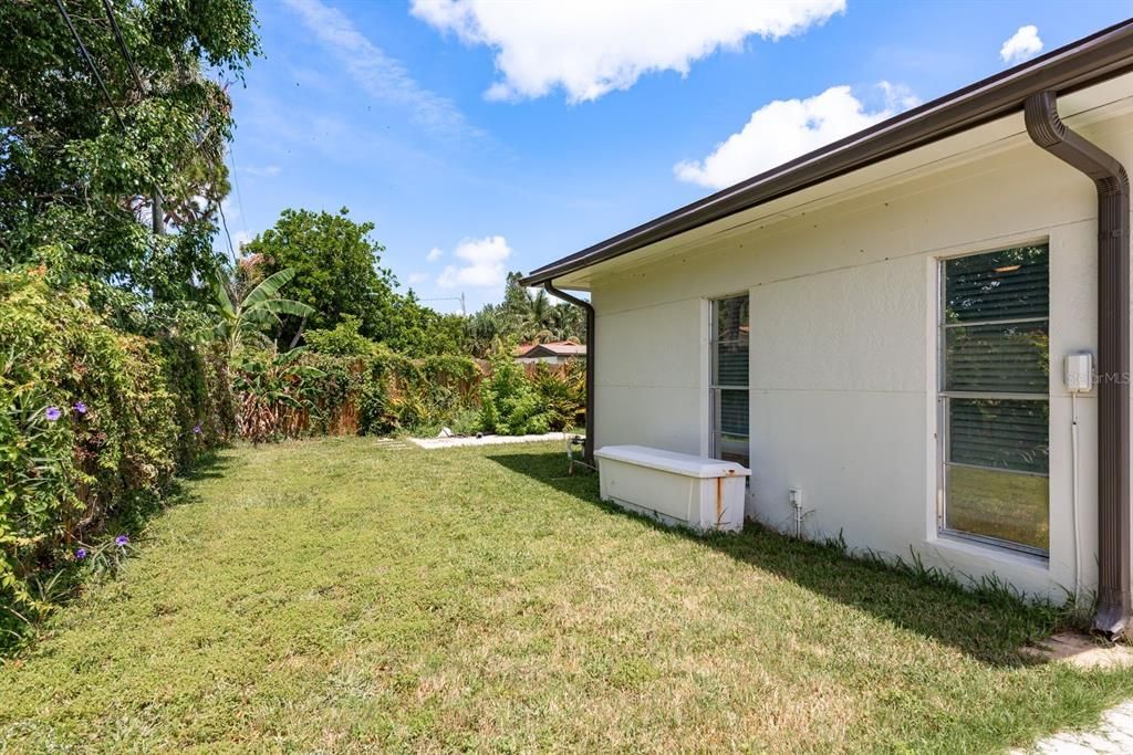 Backyard, Exterior